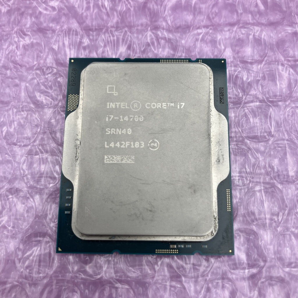 中古品　CPU　35枚 中古 INTEL Core i7 14700 (1700/2.1G/33M/C20/T28) 162950 （382861