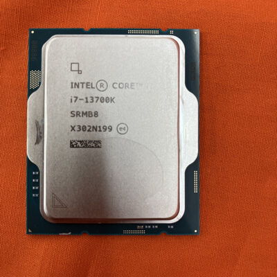 【なんば店】中古  INTEL Core i7 13700K (1700/3.4G/30M/C16/T24) 152750 