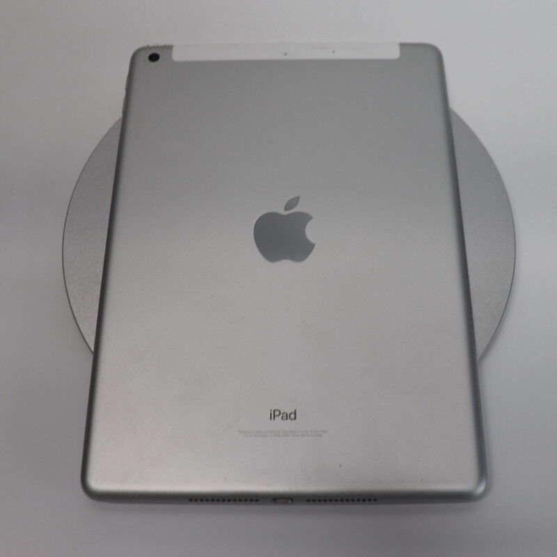 Apple アップル/iPad 第6世代 シルバー/MR6P2J/A/DMPX20CYJF8D/タブレット/Aランク/69【中古】 img01.jpg