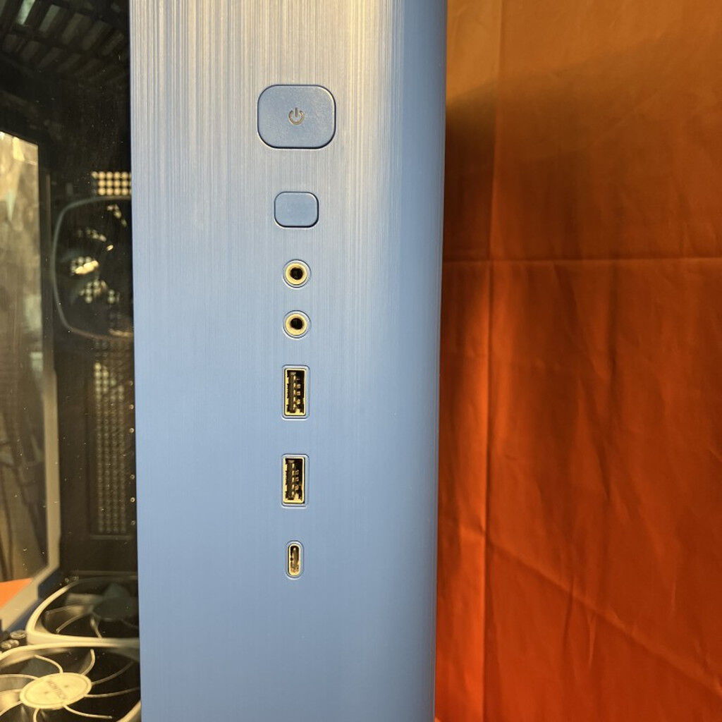 中古 MONTECH KING 95 PRO (Prussian blue)(ATX ｶﾞﾗｽ BL) 3280021765