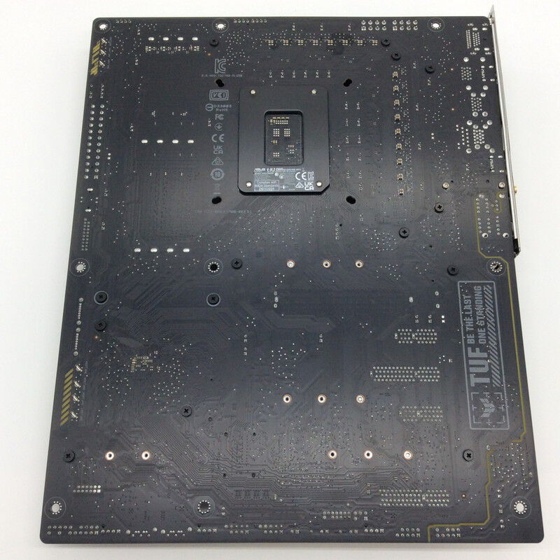 中古 ASUS TUF GAMING Z790-PLUS WIFI (Z790 1700 ATX DDR5