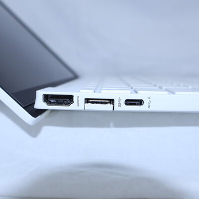 【通販センター】中古  HP Pavilion Aero 13-be2000 シリーズ 13-be2010AU(AMD Ryzen 7 7735U/16GB DDR5 (PC5)/SSD512GB/なし/オンボード/16/1920x1200/Wi-Fi/W11H64 MAR) 201741 