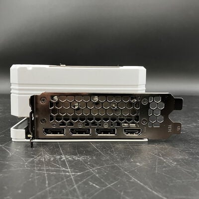 【大須店】中古  PALIT GeForce RTX4070 Ti GamingPro White OC 3120023280 