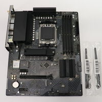 中古  ASRock B650 PG Lightning WiFi (B650 AM5 ATX DDR5) 3210014721 