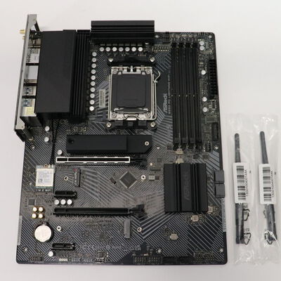 【札幌店】中古  ASRock B650 PG Lightning WiFi (B650 AM5 ATX DDR5) 3210014721