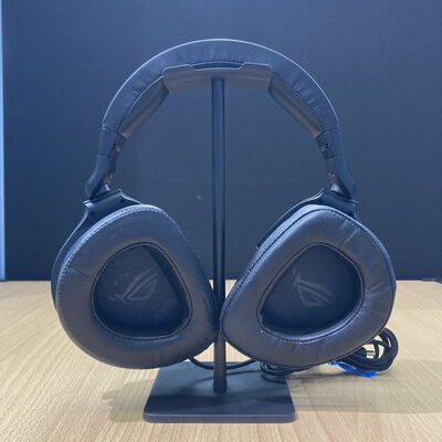 【甲府飯田店】中古  ASUS ROG DELTA S (有線 ｹﾞｰﾐﾝｸﾞﾍｯﾄﾞｾｯﾄ) 179526 