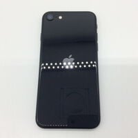 中古  【SIMロック解除済み】【docomo】Apple iPhoneSE 4.7インチ (第2世代/2020) 128GB (ブラック) MHGT3J/A 新パッケージ版 155743 
