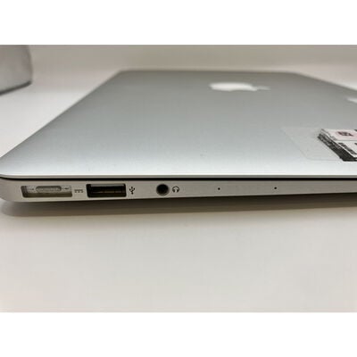 【佐賀南部バイパス店】中古  Apple MacBook Air 13インチ 2017 Core i5 1.8GHz/8GB/128GB SSD 英字 3430006045 