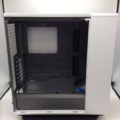 【浜松店】中古  FractalDesign FD-C-NOR1C-04(North Chalk WH TGC) 1300008215 