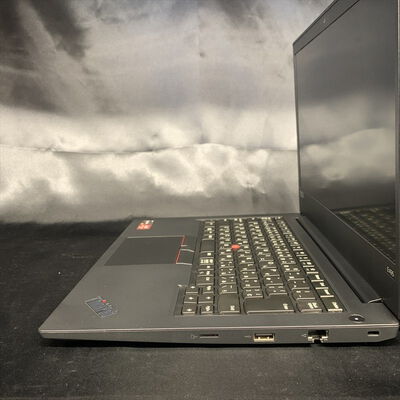 【横浜駅前店】中古  Lenovo ノートPC（Ryzen 5 3500U/4GB/オンボード/W11H） 3400009603 