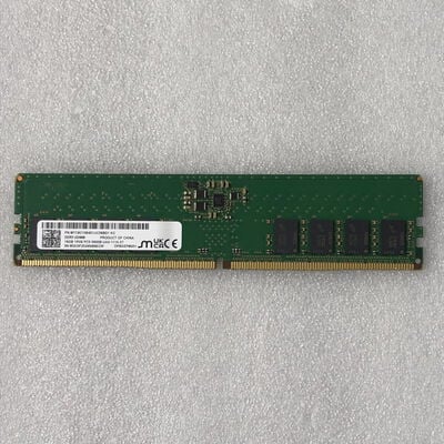 【甲府飯田店】中古  PC5-44800 16GB デスクトップ用 149153 