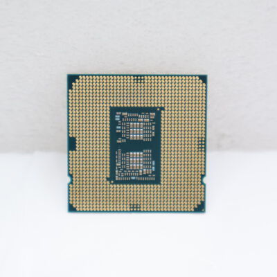 【通販センター】中古  INTEL Core i7 10700 (1200/2.9G/16M/C8/16) 142718 