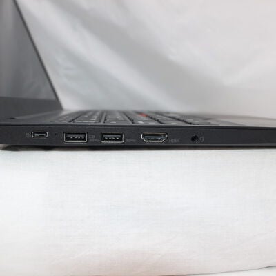 【通販センター】中古  Lenovo ThinkPad E15 Gen 1(Intel Core i5 10210U 1.60GHz/16GB DDR4/SSD512GB/-/オンボード/15.6/1920x1080/GbE/Wi-Fi/WEBCAM/W11H/VBT) 195528 