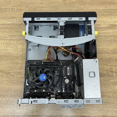 【津ラッツ店】中古  THIRDWAVE Slim Knight (Intel Celeron G4900 3.10GHz/8GB/SSD128GB/なし/オンボード/W11H64 MAR) 1000804020 185057 