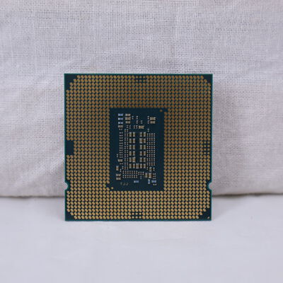 【通販センター】中古  INTEL Core i3 10105 (1200/3.7G/6M/C4/T8) 145174 