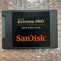 中古  各社 2.5インチ SSD 240GB SATA 124393 
