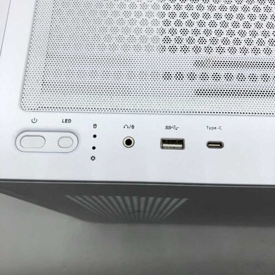 【郡山安積店】中古  自作パソコン(Ultra 7 265K/64GB/M.2 SSD1TB+M.2 2TB/なし/RX9070 16GB/OSなし) 4640002899 