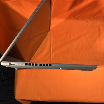 【なんば店】中古  ASUS Vivobook 14 X1405VA-I7H165W (i7-13620H/16GB/SSD512GB/WLAN/14UWXGA) 3280021723 