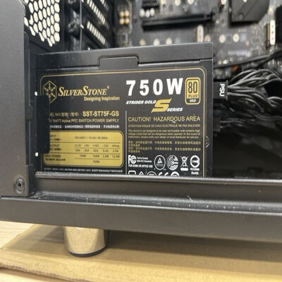 【静岡東瀬名店】中古  MSI MS-7D25(i7 12700K/32GB/SSD512GB/DVD/オンボード/W11P) 5140000904