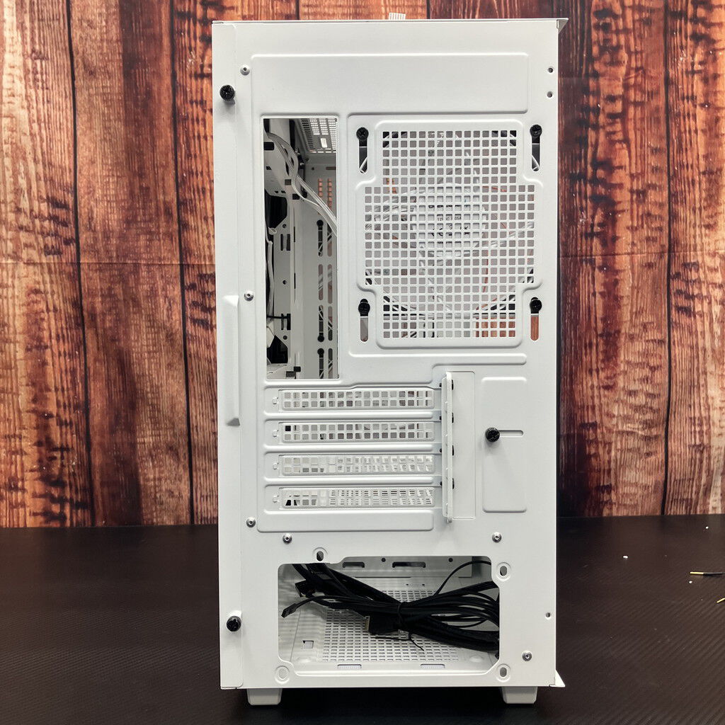 中古 DEEPCOOL CH360 DIGITAL WH(mATX ｶﾞﾗｽ WH) 5070001629 （320932