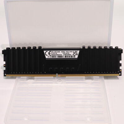 【札幌店】中古  PC4-25600 8GB デスクトップ用(DDR4-3200) 140727 