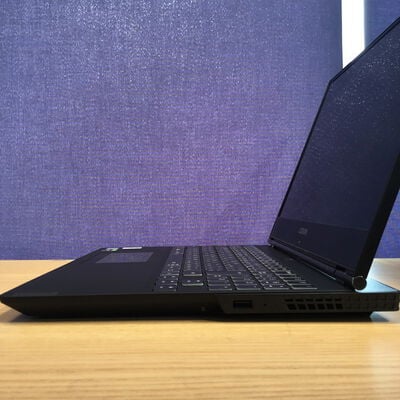 【松山環状枝松店】中古  LenovoLEGION 81SY(Corei7 9750H/16GB/SSD256GB+HDD1TB/なし/GTX 1650 4GB/15.6/1920×1080/W10H) 4560001128 