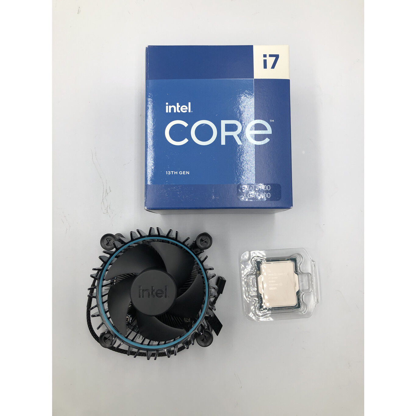 中古 INTEL Core i7 13700 (1700/2.1G/30M/C16/T24) 154210 （382564
