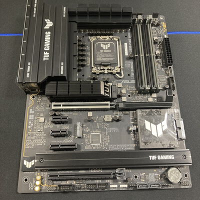 【大宮店】中古  ASUS TUF GAMING Z890-PRO WIFI (Z890 1851 ATX DDR5) 172179 