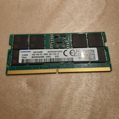 【鹿児島店】中古  PC5-38400 16GB ノート用 151531 