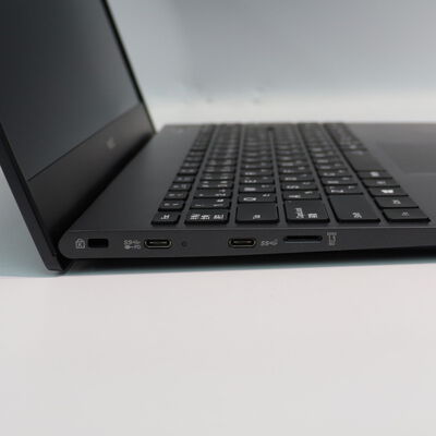 【札幌店】中古  NEC PC-VKV18GZG9 (Intel Core i7 10510U 1.80GHz/16GB/SSD512GB/-/オンボード/13.3/1920x1080/Wi-Fi/WEBCAM/W11P/Microsoft Office Home and Business 2024) 189075 