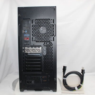 【通販センター】中古  SEVEN ZEFT(AMD Ryzen 9 9950X3D 16 Core Processor/32GB DDR5 (PC5)/SSD2TB/DVDマルチ/AMD Radeon RX 9070 XT 16GB/W11H64 MAR) 197927 