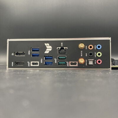 【熊本浜線店】中古  ASUS TUF GAMING Z790-PLUS WIFI D4 (Z790 ATX DDR4) 152767 