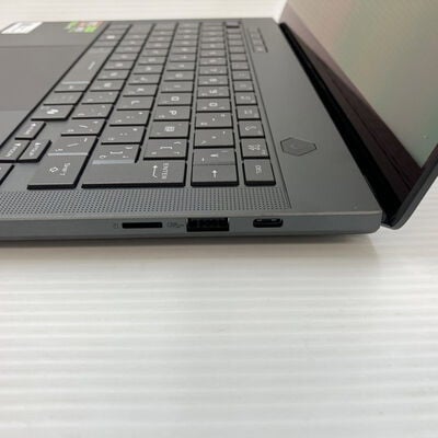 【秋葉原本店】中古  ASUS　ROG (Ryzen AI 9 HX 370/32GB/SSD1TB/RTX5070Ti/W11H) 3410014745 