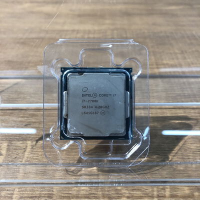 【姫路店】中古  INTEL Core i7-7700K (1151/4.20GHz/8M/C4/T8) 133190 