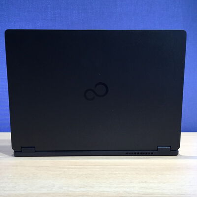 【松山環状枝松店】中古  FUJITSU LIFEBOOK U7410 (INTEL Core i5 10310U 1.7GHz/16GB/SSD256GB/-/オンボード/14/1366x768/Wi-Fi/WEBCAM/W11H64) 180534 