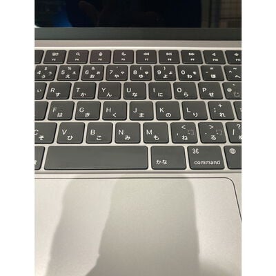 【浦添城間店(沖縄)】中古  MacBook Air 13.6インチ M2(CPU 8C/GPU 8C) 16GB/256GB シルバー MC7V4J/A (M2/2022) 4680003474 