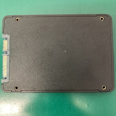 【神戸・三宮店】中古  各社 2.5インチ SSD 256GB SATA 124394 