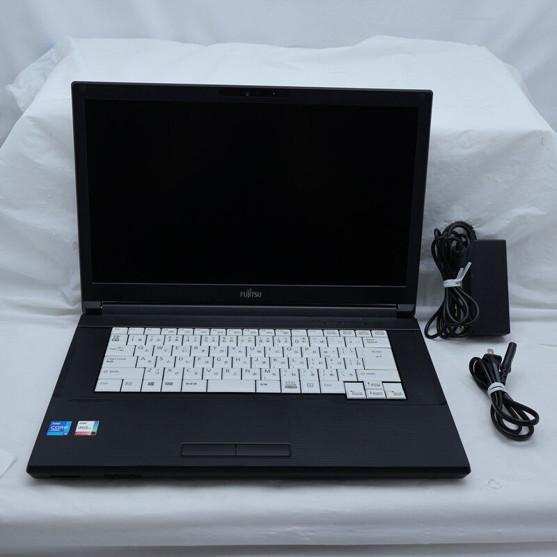 中古 FUJITSU LIFEBOOK A7511/G (Intel Core i5 1145G7 2.60GHz/16GB