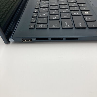 【神戸・三宮店】中古  ASUS Zenbook 14 OLED UX3402ZA(i7-1260P/16GB/SSD512GB/W11H) 3430006302 