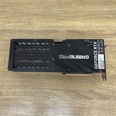 【津ラッツ店】中古  Palit NE75080019T2-GB2031A (RTX5080 GamingPro 16GB) 176534 