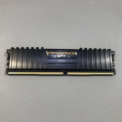 【水戸赤塚店】中古  PC4-21300 4GB デスクトップ用 126164 
