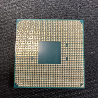 【大宮店】中古  AMD Ryzen 7 3700X (AM4/3.6/36M/C8/T16/65W) 140025 