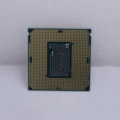 【通販センター】中古  INTEL Core i9 9900KF (1151/3.60GHz/16M/C8/T16) 139475 