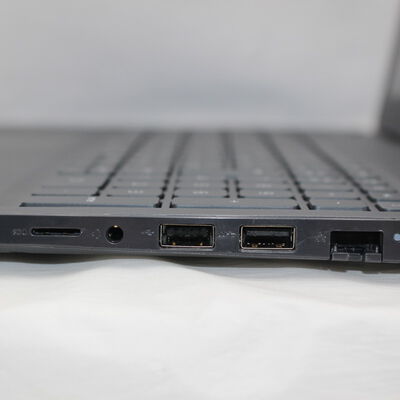 【通販センター】中古  DELL Latitude 3510(Intel Core i5 10210U 1.60GHz/16GB DDR4/SSD256GB/-/オンボード/15.6/1920x1080/GbE/Wi-Fi/WEBCAM/W11H/VBT) 197605 