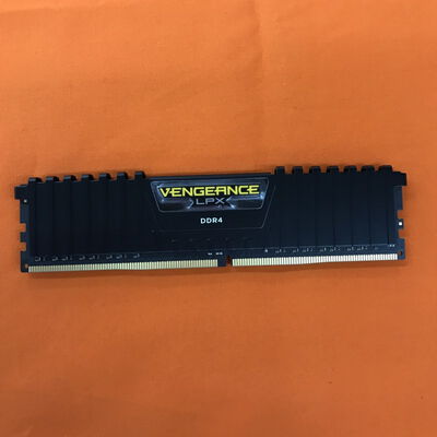 【なんば店】中古  PC4-21300 8GB デスクトップ用 126165 