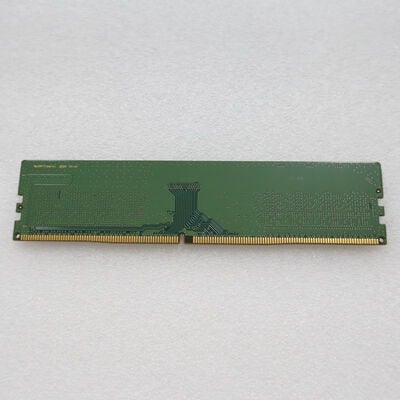 【通販センター】中古  PC4-21300 8GB デスクトップ用(DDR4-2666) 126165 