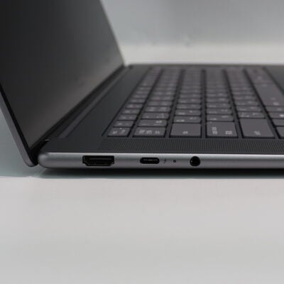 【札幌店】中古  Yoga Slim 7 15ILL9(Ultra 7 258V/32GB/SSD1TB/W11H) 3210015541 