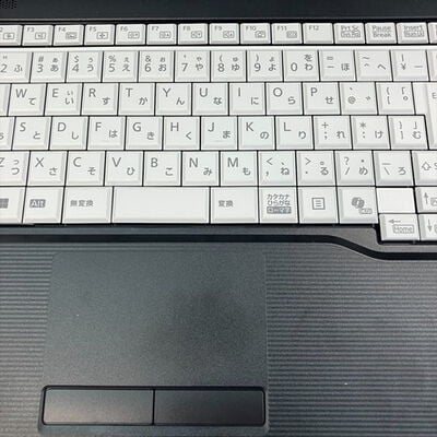 【仙台店】中古  Fujitsu FMVA0F028P (Core i5-1335U/16GB/SSD256GB/SMt/-/WLAN/15.6HD/W11P64/-) 3240008604 