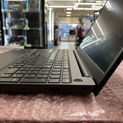 【宮崎恒久店】中古  Lenovo ThinkPad E15 Gen 2 (AMD Ryzen5 4500U 2.3GHz/16GB/SSD256GB/-/オンボード/15.6/1920x1080/Wi-Fi/WEBCAM/W11P64) 173998 