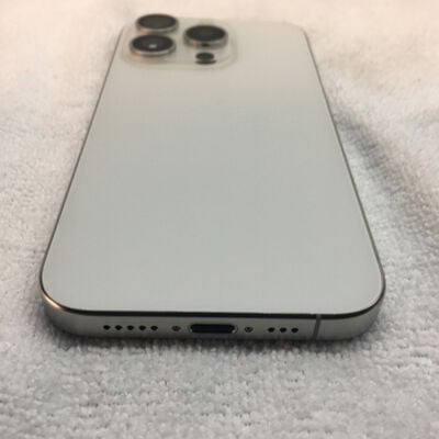 【佐賀南部バイパス店】中古  【国内版SIMフリー】Apple iPhone15 Pro 6.1インチ 512GB ホワイトチタニウム MTUJ3J/A 161238 